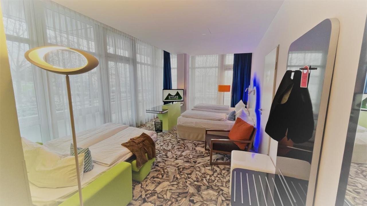 Styles Hotel Muenchen Messe Exterior photo