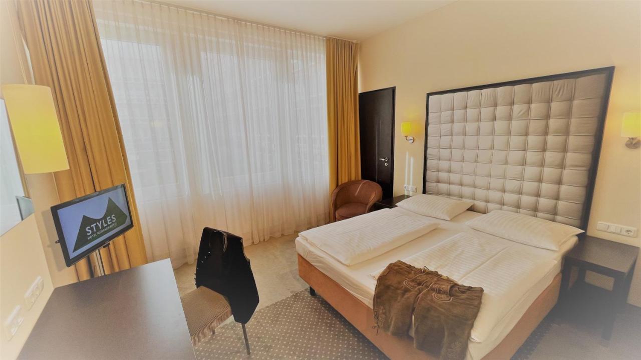 Styles Hotel Muenchen Messe Exterior photo