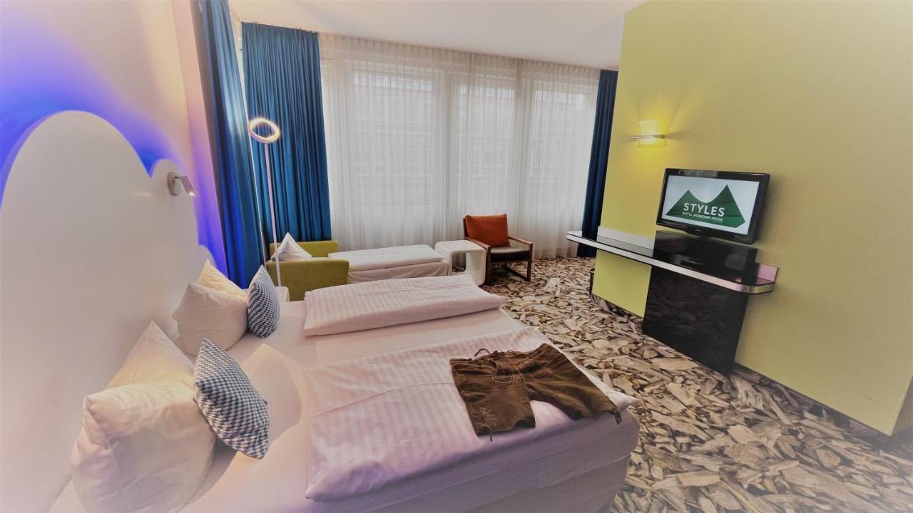 Styles Hotel Muenchen Messe Exterior photo