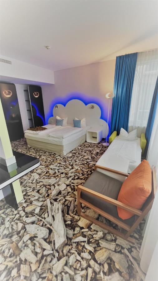 Styles Hotel Muenchen Messe Exterior photo