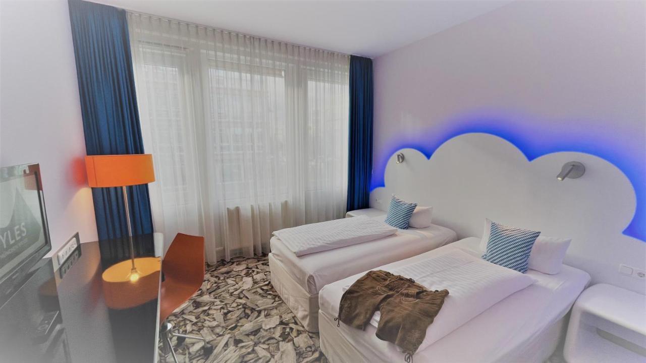 Styles Hotel Muenchen Messe Exterior photo